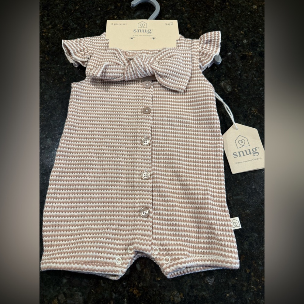Snug 2 Piece Romper 3-6 Months NWT